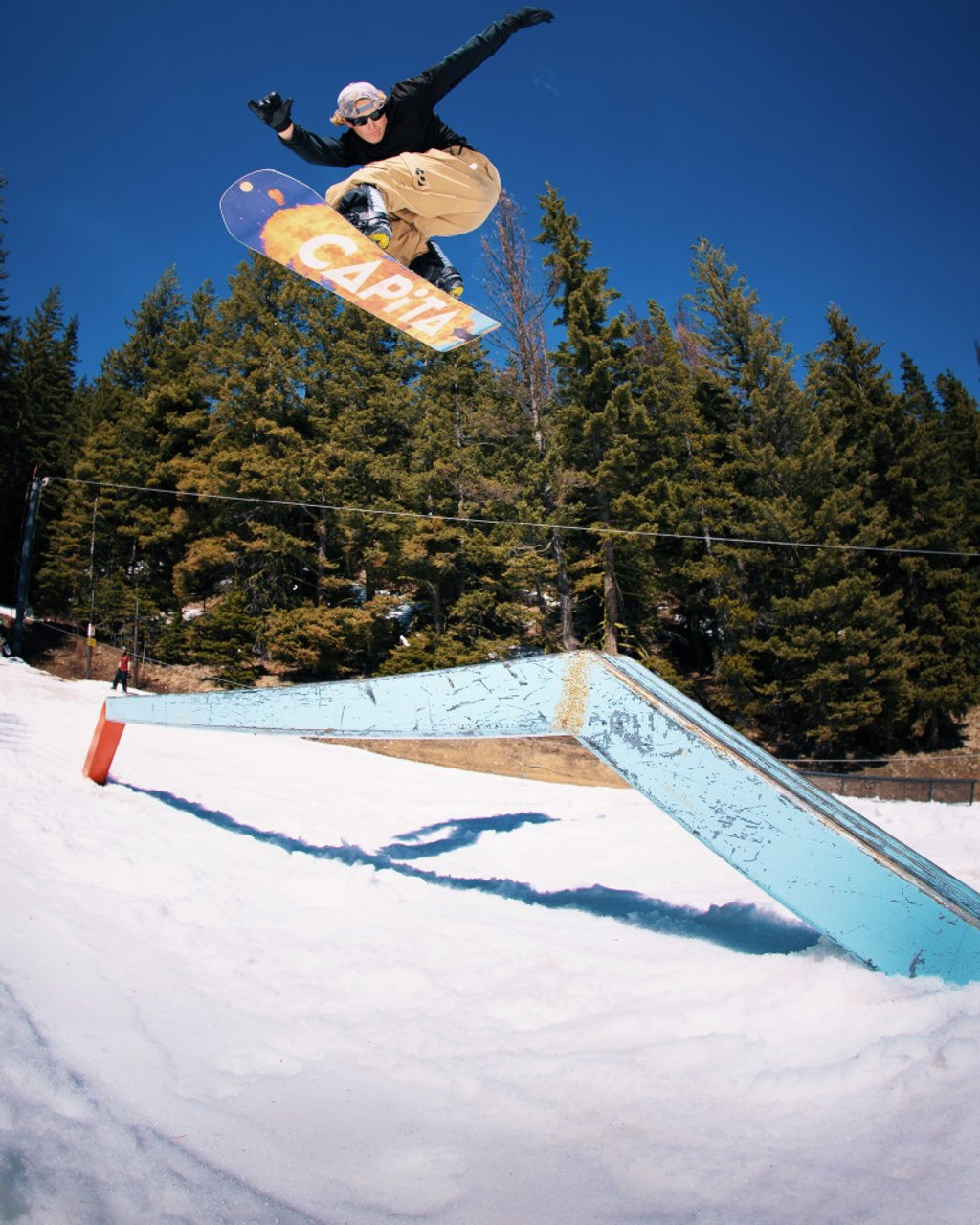 CAPiTA Defenders Of Awesome Snowboard 2025 | Corbetts Ski +